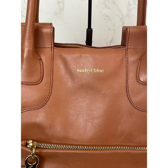 SEE BY CHLOE Cognac Leather Tote with Original Star Charm EUC - Picture 4 of 12